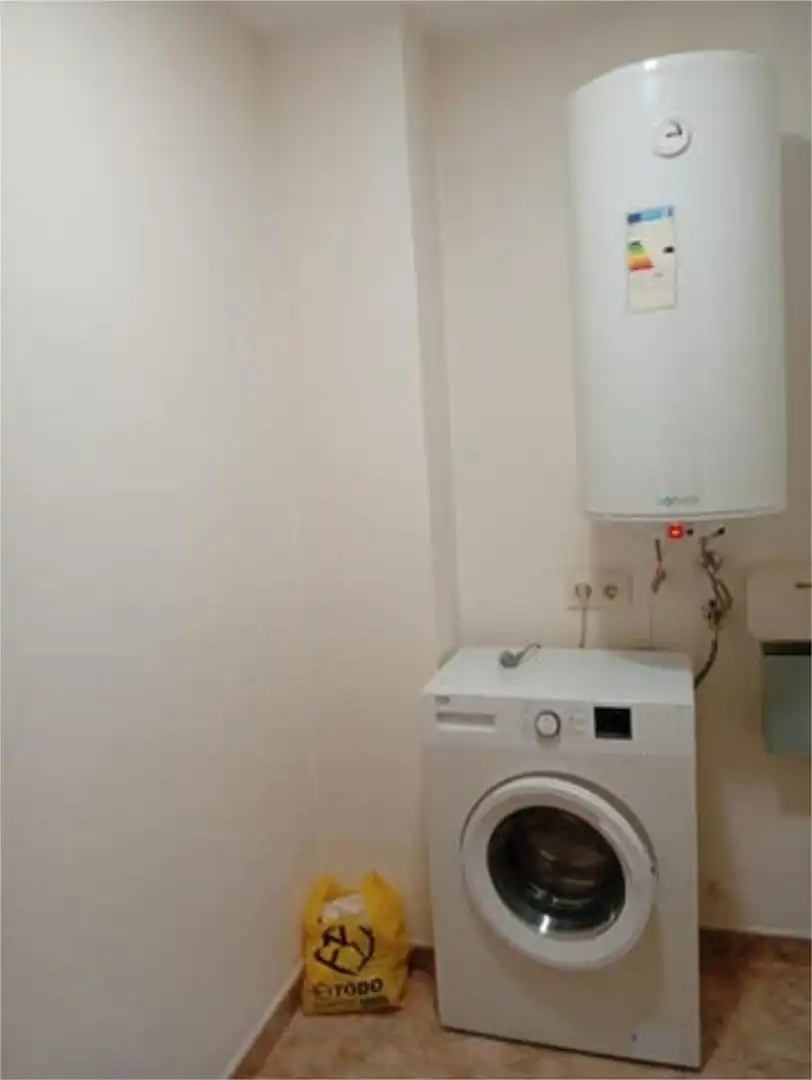 Baño de Piso de alquiler en Santa Comba con Trastero y Amueblado