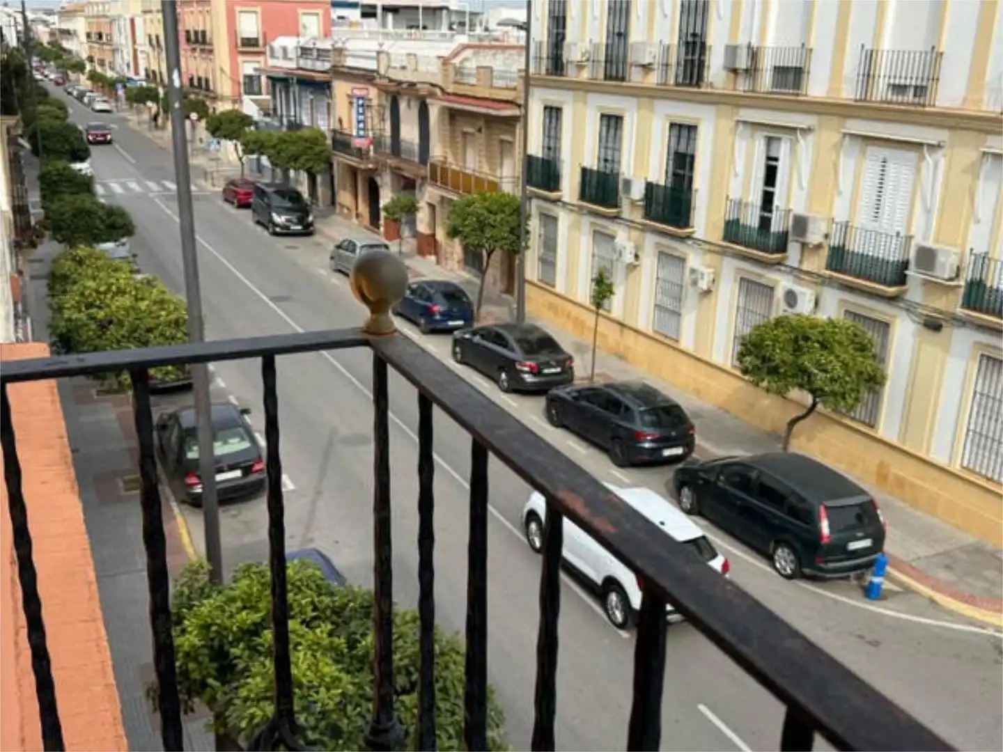 Flat for sale in Centro - Doña Mercedes Exterior view of Flat for sale in Dos Hermanas with Heating, Private garden and Terrace