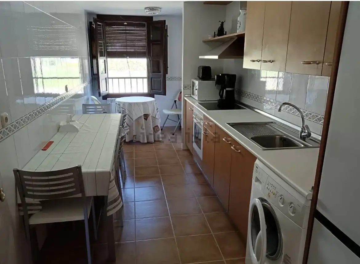 Küche von Wohnung zum Verkauf in Jaca mit Klimaanlage, Heizung und Parkett