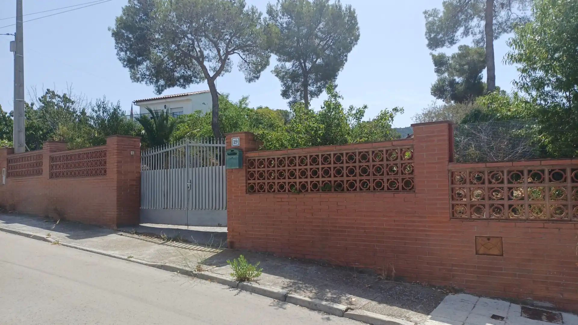 Casa o xalet en venda a Urbanitzacio Montanya Rodona, 12, Subirats Vista exterior de Casa o xalet en venda en Subirats amb Jardí privat, Traster i Moblat