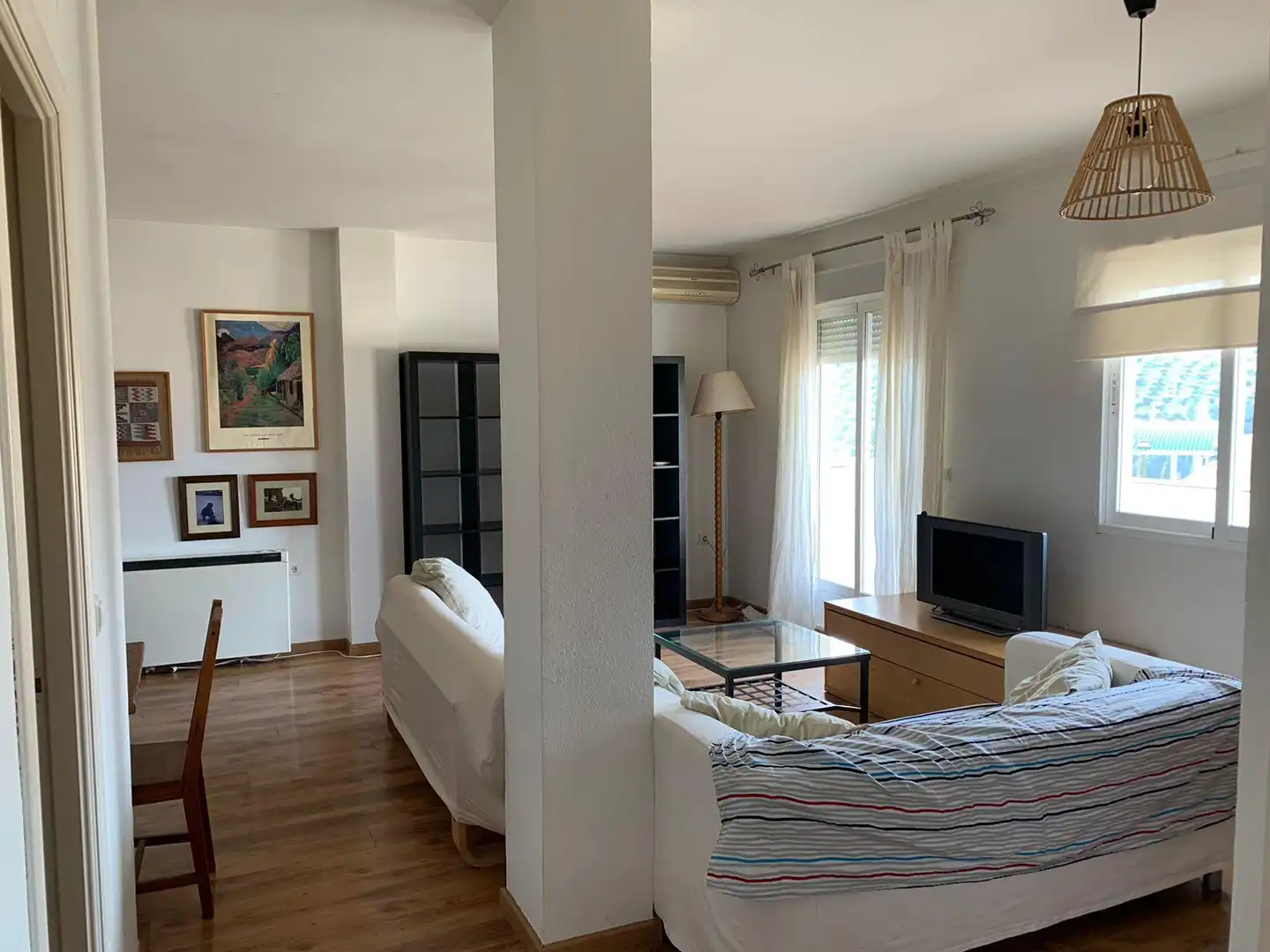 Piso de alquiler en Calle Piscina, 2, Cazorla Sala de estar de Piso de alquiler en Cazorla con Aire acondicionado, Calefacción y Parquet