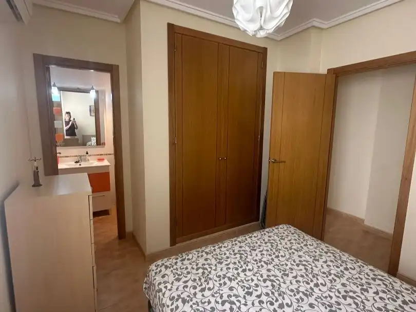 Flat for rent in Calle Virgen de la Paloma, 9, Zona Playa del Cura Bedroom of Flat for rent in Torrevieja with Air Conditioner, Terrace and Furnished