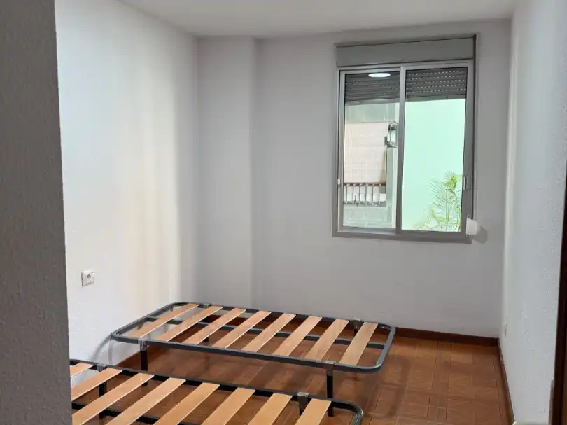 Pis de lloguer a Calle Almirante Diaz Pimienta, 9, La Salle - Cuatro Torres