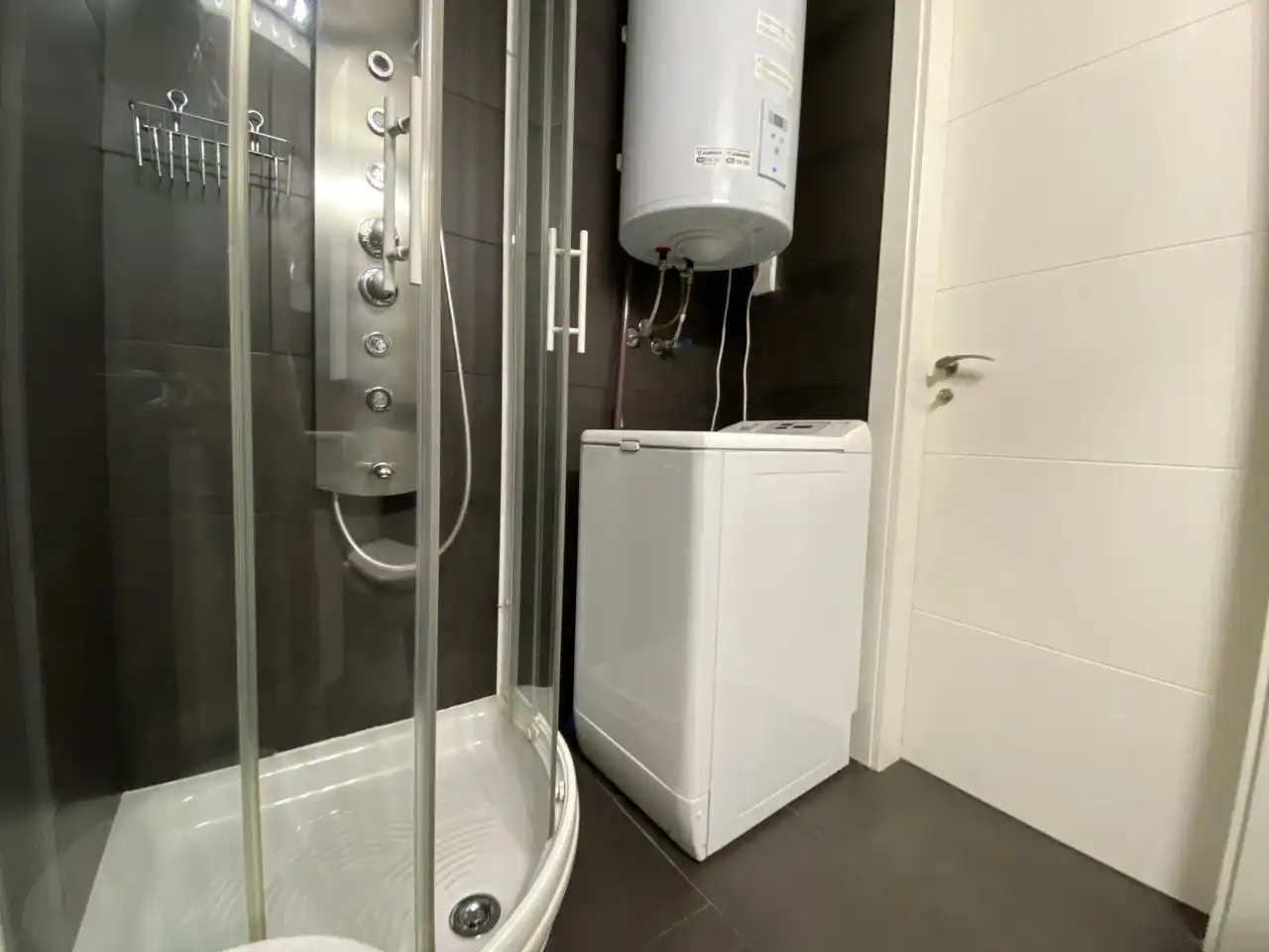 Wohnung zur Miete in Calle de Felipe Campos, 10, El Viso Badezimmer von Wohnung zur Miete in Madrid