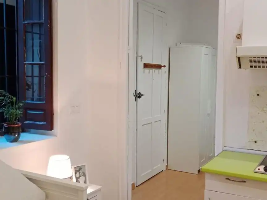 Flat for rent in Plaza San Marcos, 1, Feria Flat for rent in Sevilla with Air Conditioner and Furnished