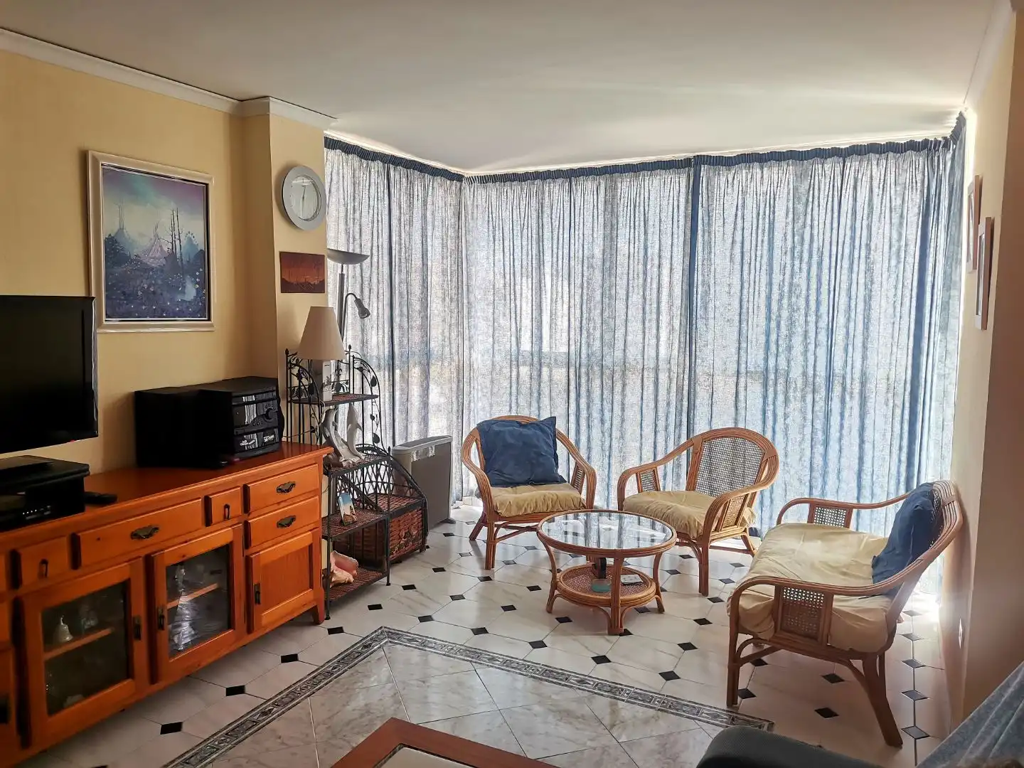 Apartamento en venta en Carrer de Menorca, 23, Playa de Gandia Sala de estar de Apartamento en venta en Gandia con Aire acondicionado
