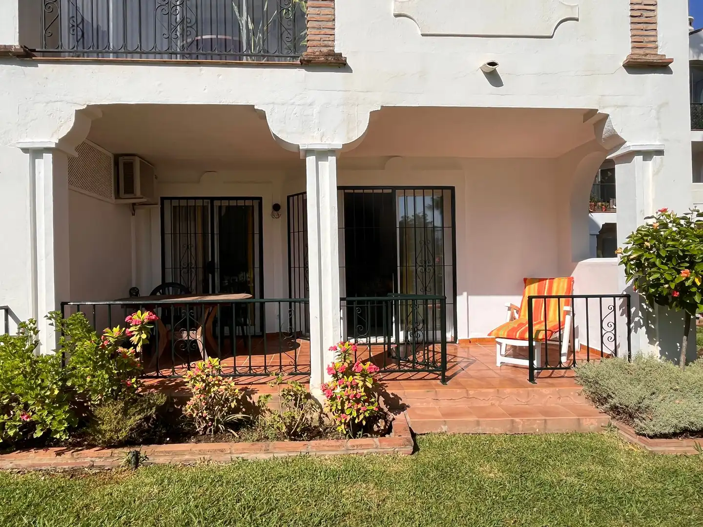 Piso de alquiler en Avenida de Francia, 2, Mijas Golf Terraza de Piso de alquiler en Mijas con Aire acondicionado, Calefacción y Jardín privado