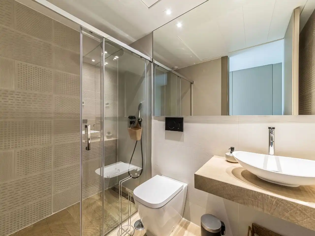 Flat for sale in Avenida Antonio Pedrera Soler, 15, Algorfa Bathroom of Flat for sale in Algorfa with Air Conditioner, Terrace and Swimming Pool