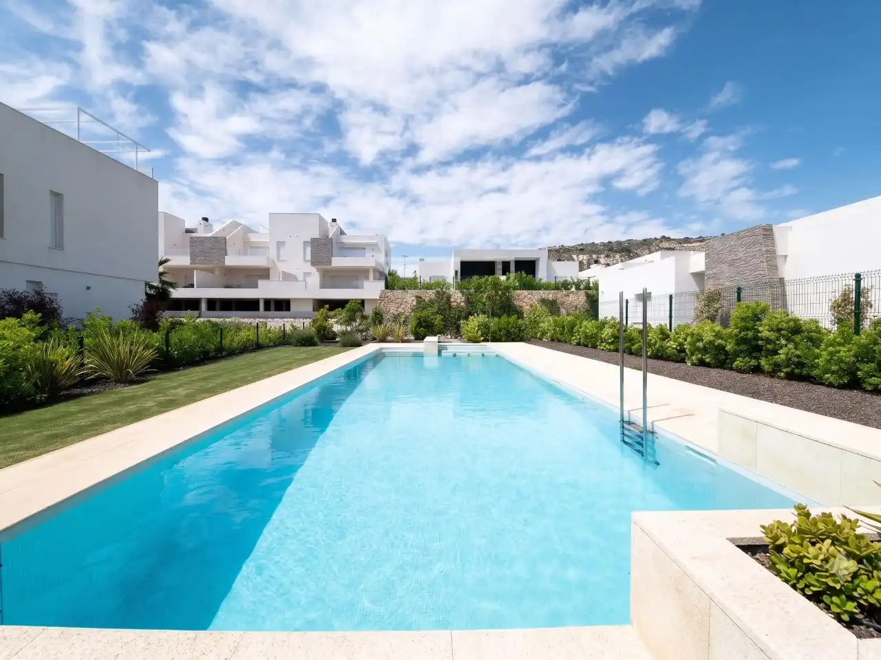 Flat for sale in Avenida Antonio Pedrera Soler, 15, Algorfa Swimming pool of Flat for sale in Algorfa with Air Conditioner, Terrace and Swimming Pool