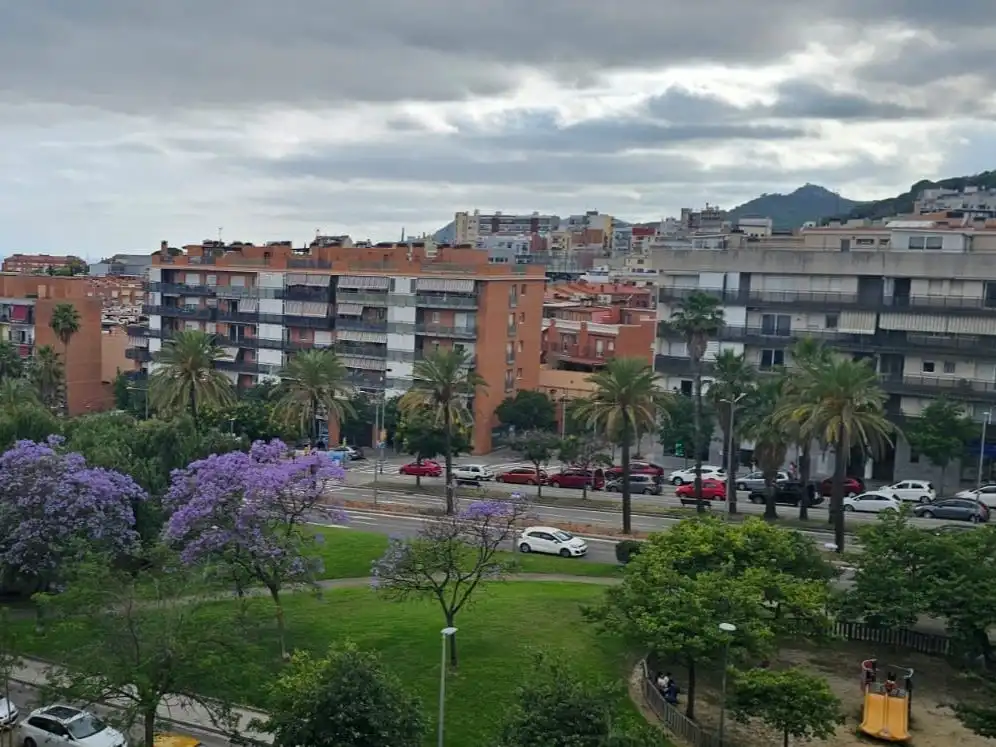 Vista exterior de Piso en venta en Mataró con Aire acondicionado, Calefacción y Trastero