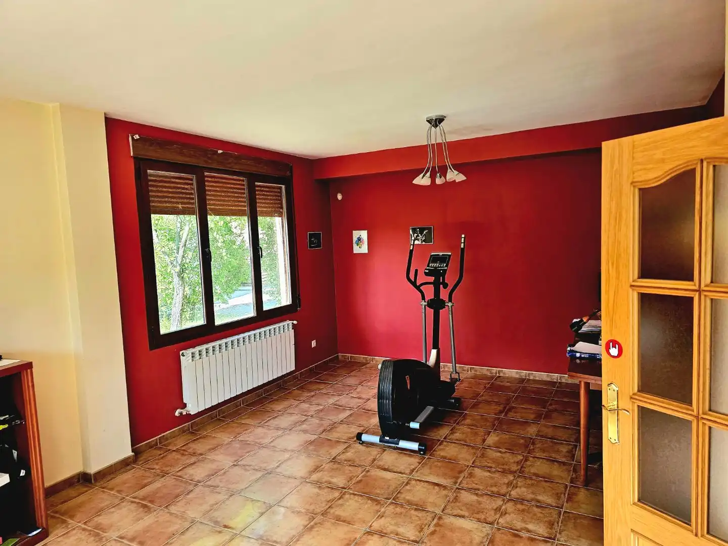 Casa o chalet en venta en Calle Olivo, 7, Chillarón de Cuenca Sala de estar de Casa o chalet en venta en Chillarón de Cuenca con Calefacción, Jardín privado y Parquet