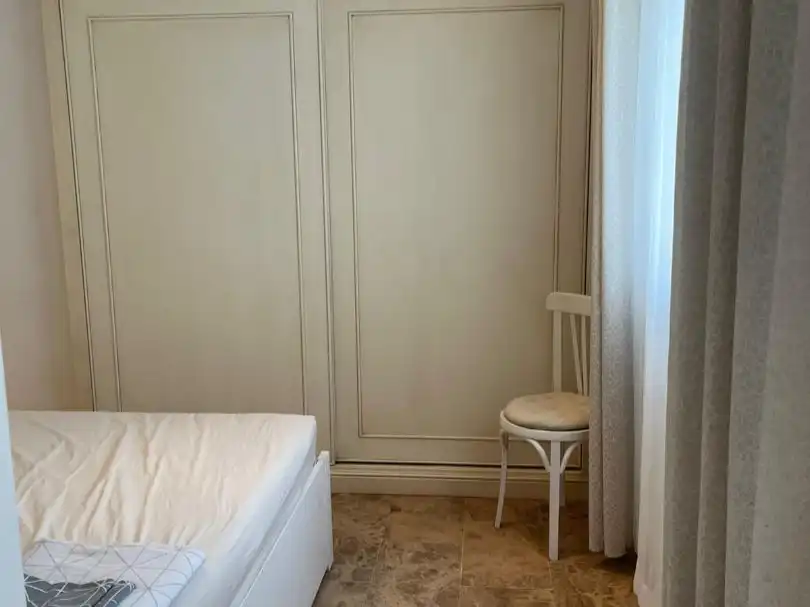 Pis de lloguer a Avinguda del Doctor Peset Aleixandre, 19, Tormos Dormitori de Pis de lloguer en Valencia amb Aire condicionat, Calefacció i Parquet