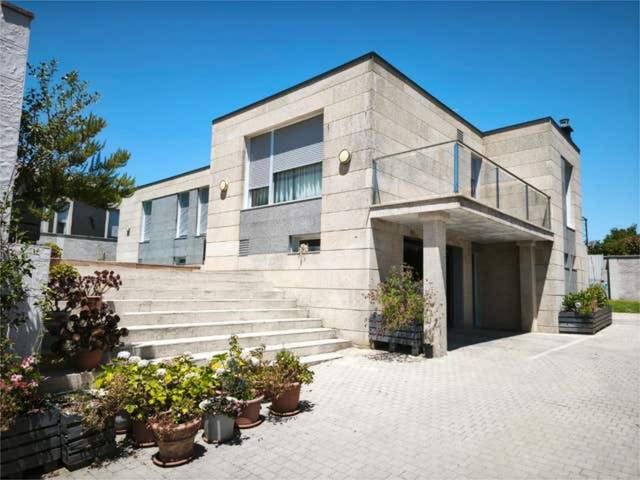 Casa-chalet en Venta en Darbo
