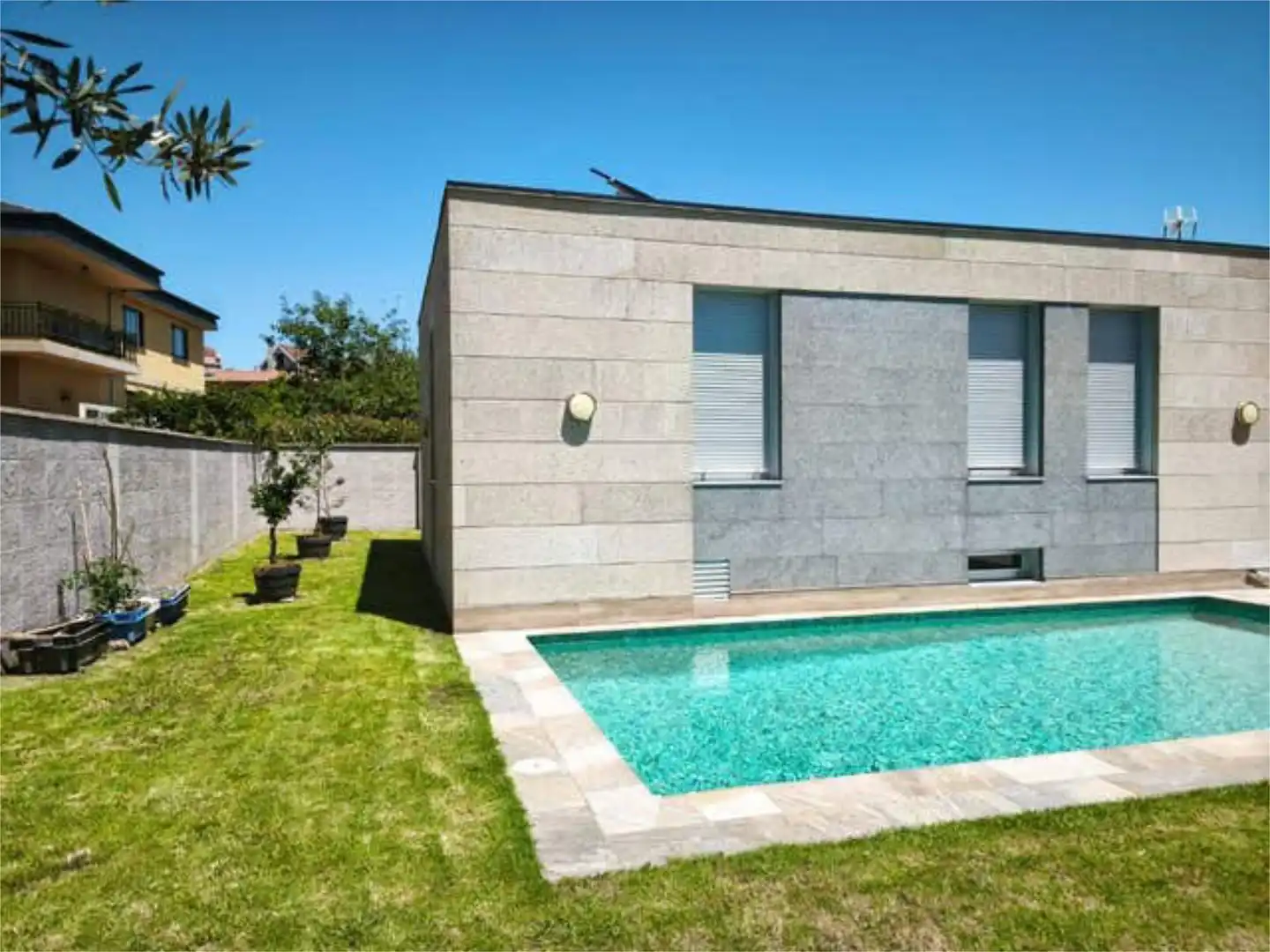 Casa o chalet en venta en Darbo Piscina de Casa o chalet en venta en Cangas con Calefacción, Jardín privado y Terraza