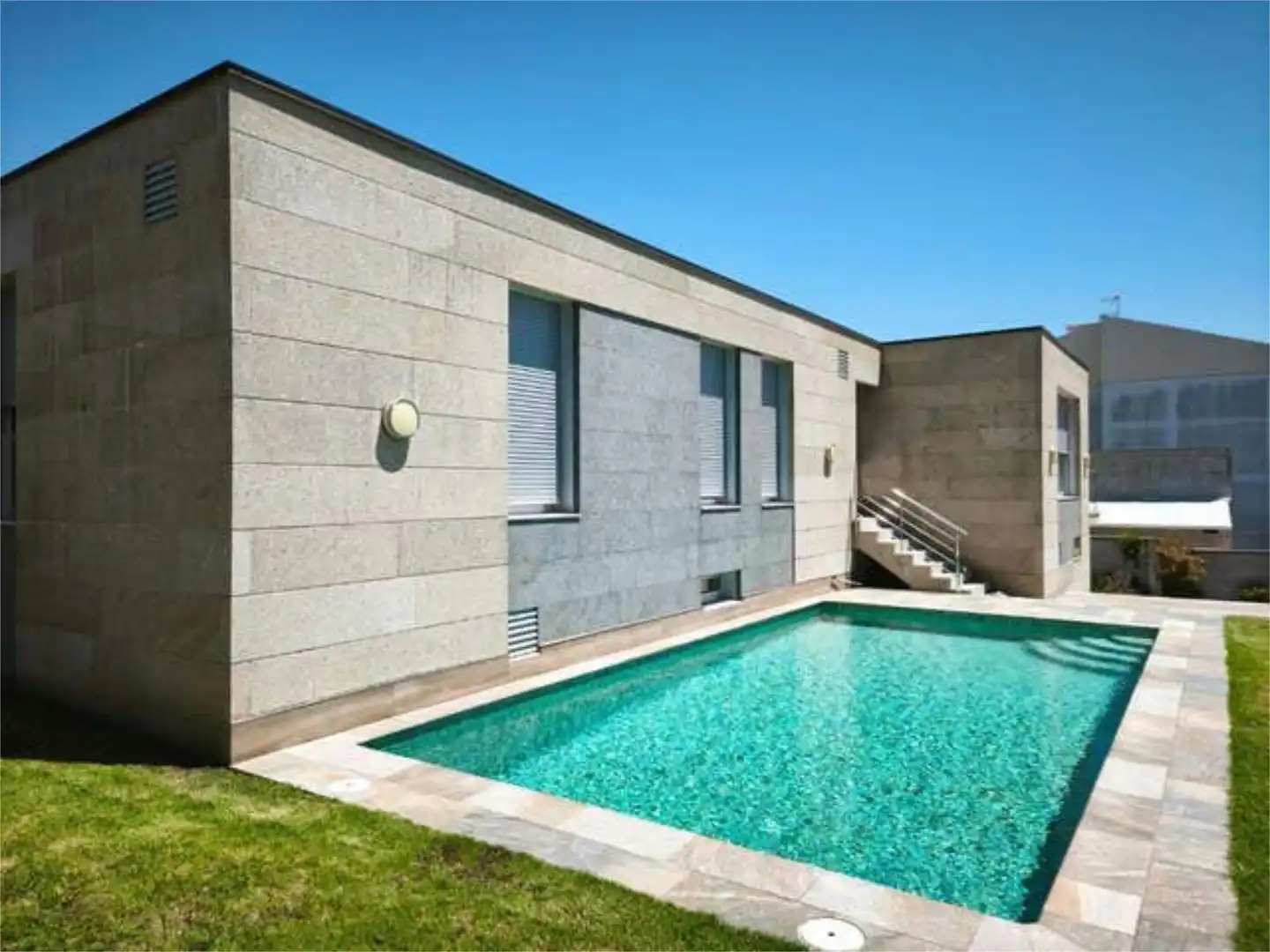 Casa o chalet en venta en Darbo Piscina de Casa o chalet en venta en Cangas con Calefacción, Jardín privado y Terraza