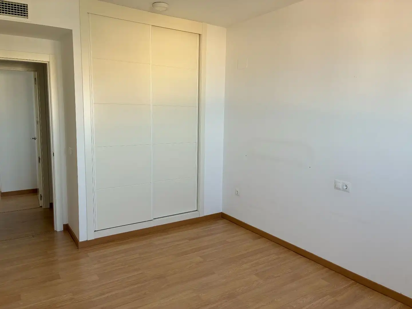 Flat for sale in Avenida de Picasso, 17, La Cala del Moral Bedroom of Flat for sale in Rincón de la Victoria with Air Conditioner, Terrace and Storage room