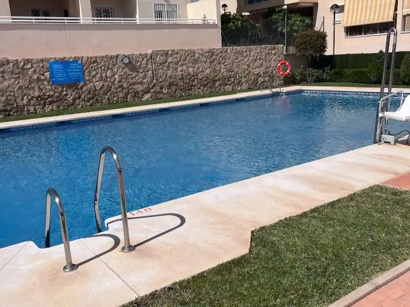 Flat for sale in Avenida de Picasso, 17, La Cala del Moral Swimming pool of Flat for sale in Rincón de la Victoria with Air Conditioner, Terrace and Storage room