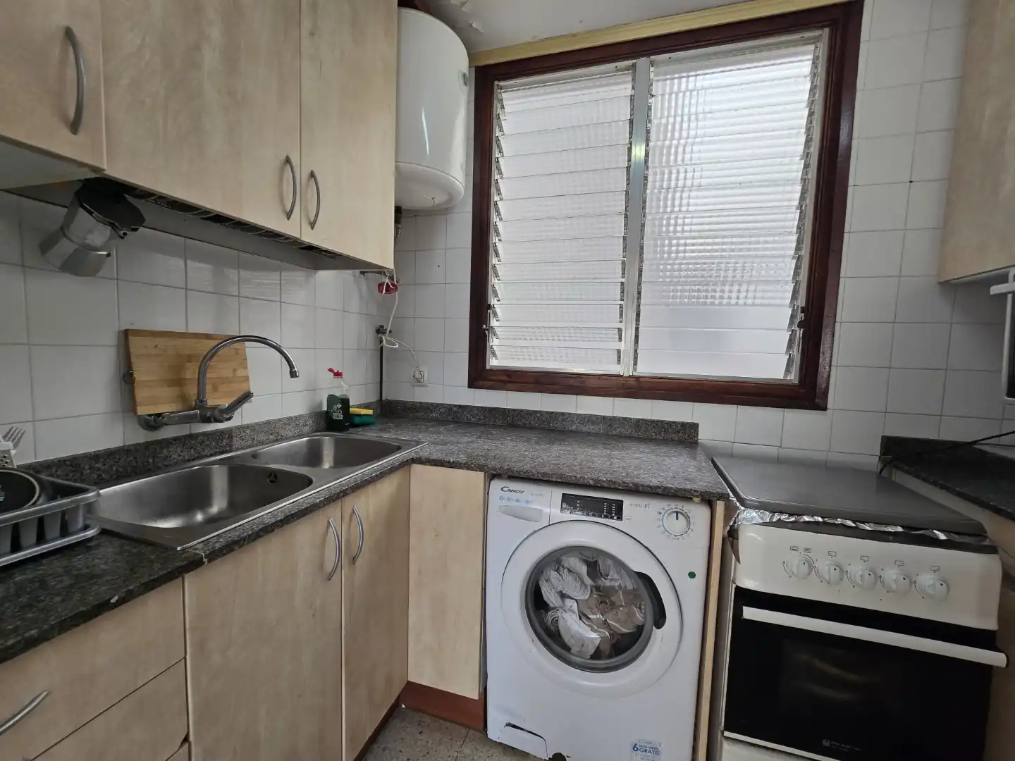 Flat for sale in N-2, 123, Centre Kitchen of Flat for sale in Pineda de Mar with Terrace