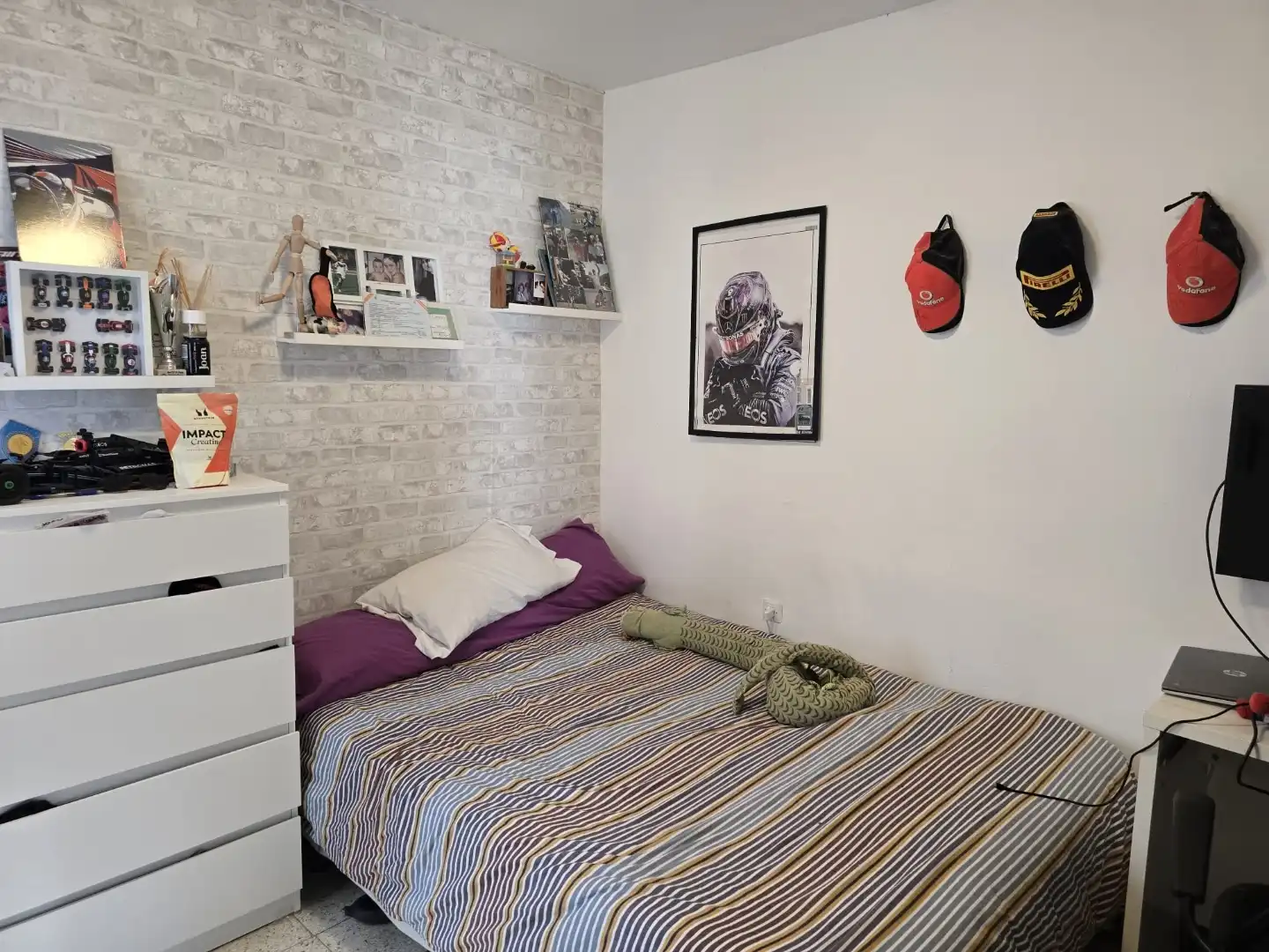 Flat for sale in N-2, 123, Centre Bedroom of Flat for sale in Pineda de Mar with Terrace