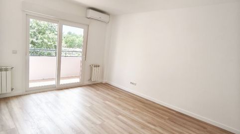 Piso en venta en Calle de la Huerta del Convento, 3, Casco histórico de Vicálvaro, Madrid Capital - imagen 3 Foto 3 de Piso en venta en Calle de la Huerta del Convento, 3, Casco histórico de Vicálvaro, Madrid Capital