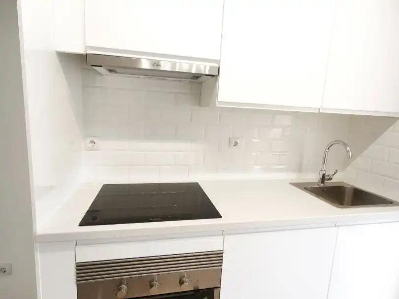 Piso en venta en Calle de la Huerta del Convento, 3, Casco histórico de Vicálvaro Cocina de Piso en venta en Madrid Capital con Aire acondicionado, Terraza y Balcón