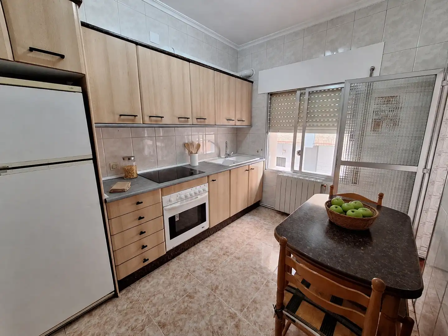 Wohnung zur Miete in Calle Santa Lucía, 6, Quintanar de la Orden Küche von Wohnung zur Miete in Quintanar de la Orden mit Klimaanlage, Heizung und Terrasse