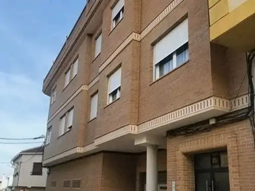 Piso en venta en Calle Atocha, 15, Villarrobledo Vista exterior de Piso en venta en Villarrobledo con Aire acondicionado