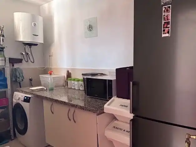 Apartamento en venta en Avenida Juan Carlos I, 5, El Médano Cocina de Apartamento en venta en Granadilla de Abona con Piscina, Parking comunitario y Balcón