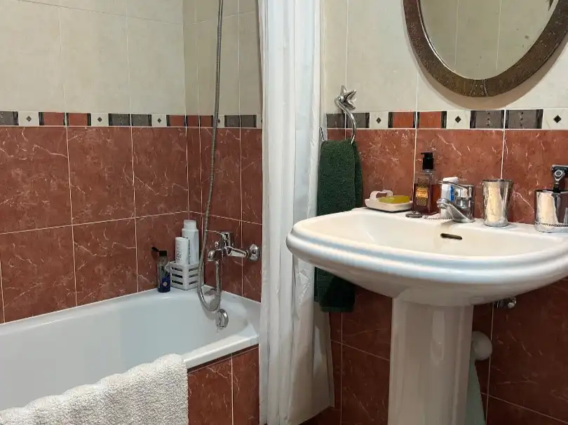 Apartamento en venta en Avenida Juan Carlos I, 5, El Médano Baño de Apartamento en venta en Granadilla de Abona con Piscina, Parking comunitario y Balcón