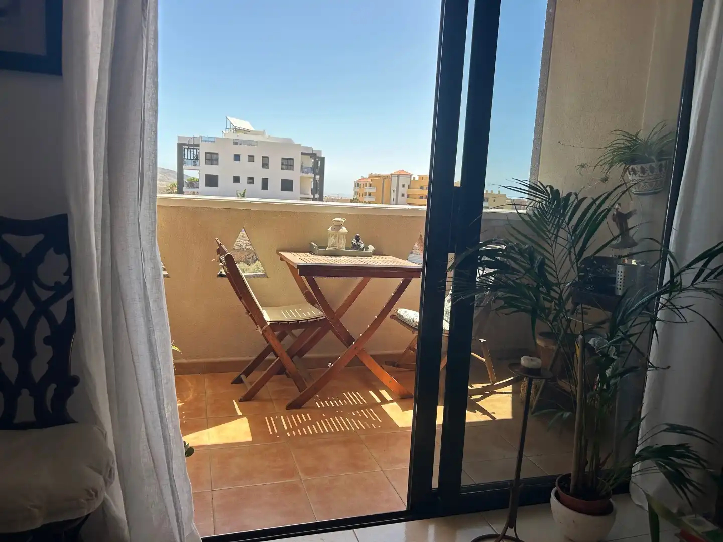 Apartamento en venta en Avenida Juan Carlos I, 5, El Médano Terraza de Apartamento en venta en Granadilla de Abona con Piscina, Parking comunitario y Balcón