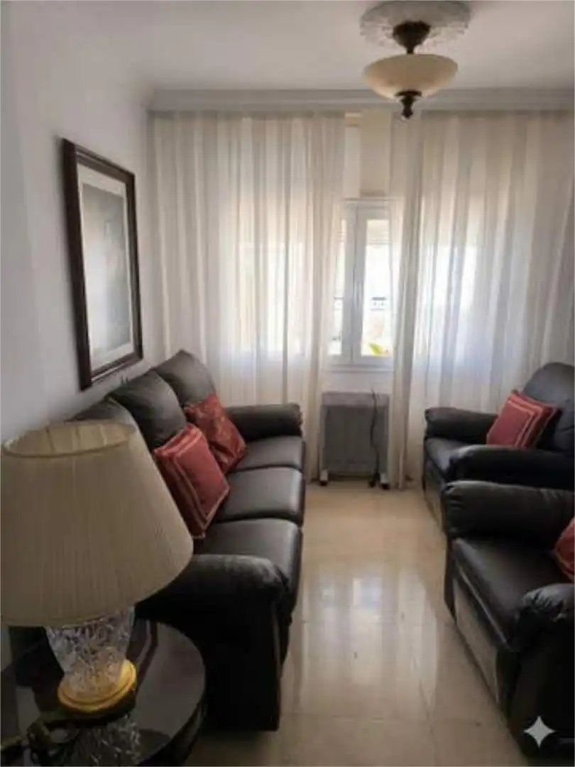 Casa o xalet en venda a Rodeo Alto - Guadaiza - La Campana Sala d'estar de Casa o xalet en venda en Marbella amb Terrassa i Piscina