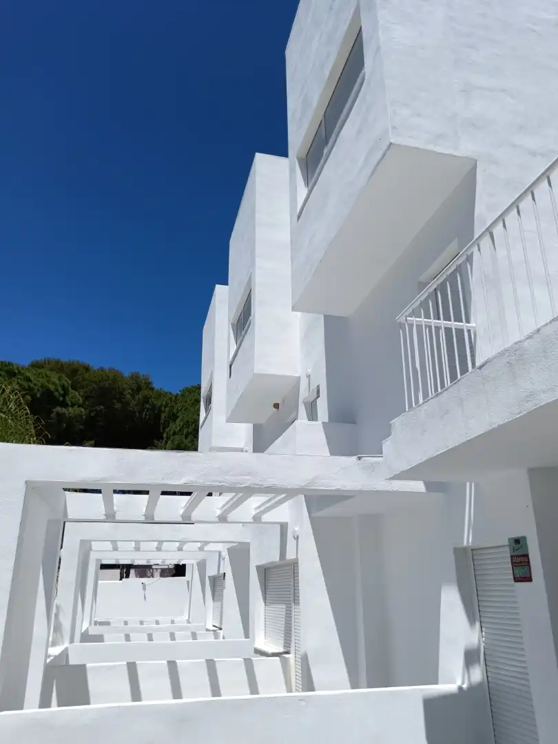Dúplex en venda a Calle Poniente, 64, Barbate Vista exterior de Dúplex en venda en Barbate amb Terrassa, Piscina i Balcó
