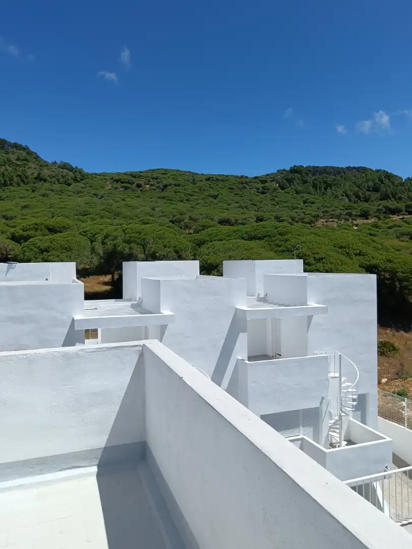 Dúplex en venda a Calle Poniente, 64, Barbate Vista exterior de Dúplex en venda en Barbate amb Terrassa, Piscina i Balcó