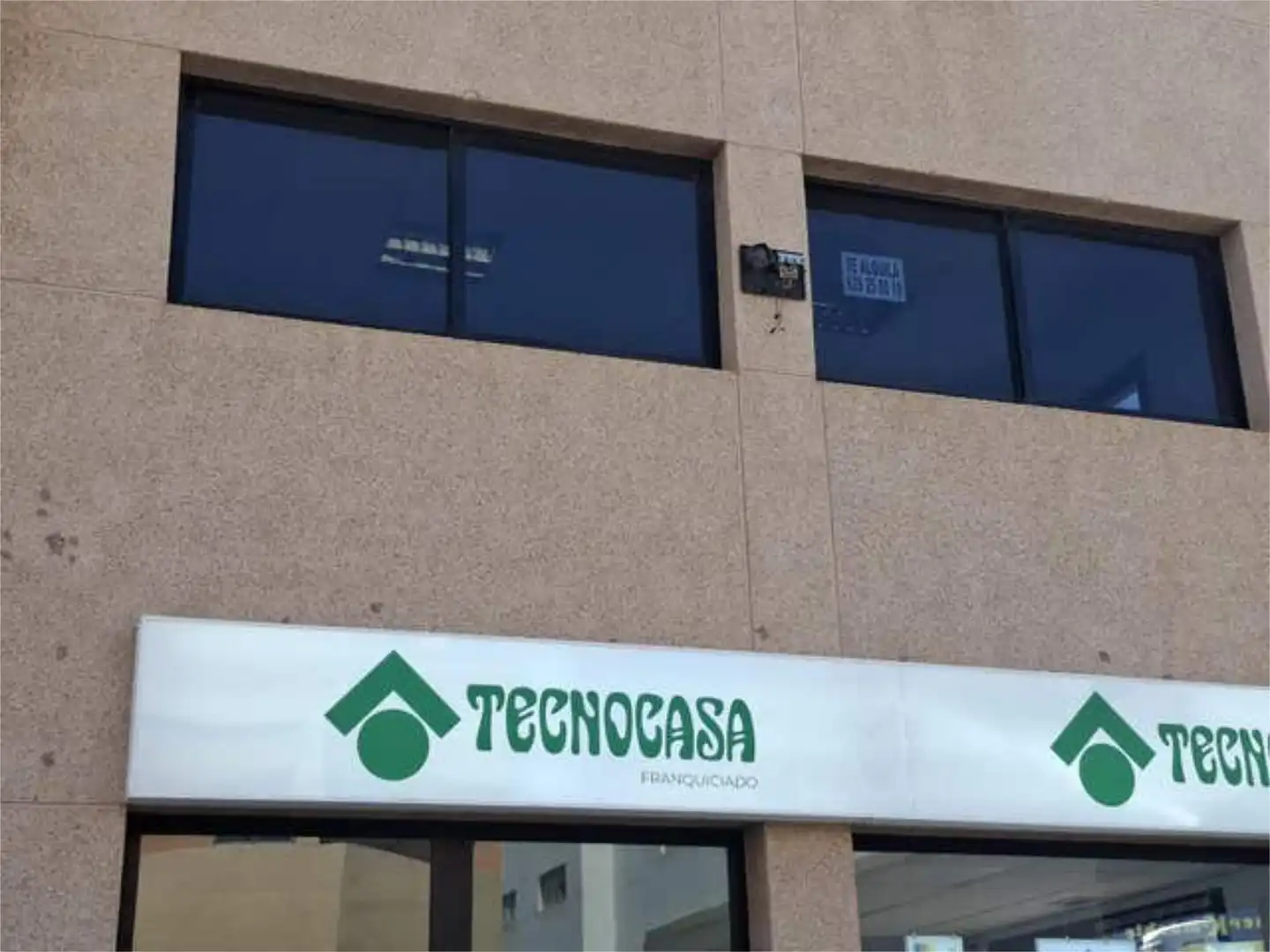 Vista exterior de Local de alquiler en Puerto del Rosario con Aire acondicionado