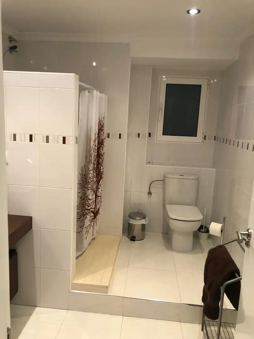 Bathroom of Flat for rent in Dénia  with Air Conditioner, Heating and Terrace