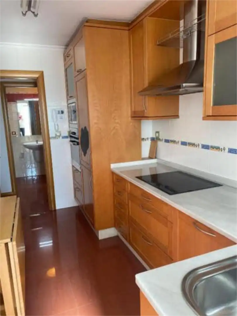Flat for rent in Acea de Olga - Augas Férreas Kitchen of Flat for rent in Lugo with Heating, Terrace and Storage room