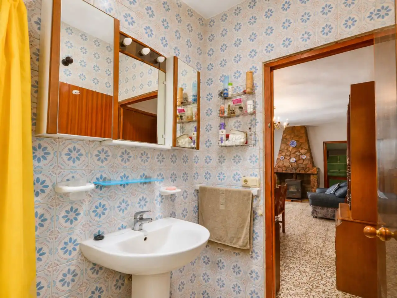 Piso en venta en Camino Carrascosa, 88, Argamasilla de Calatrava Baño de Piso en venta en Argamasilla de Calatrava con Aire acondicionado, Trastero y Piscina