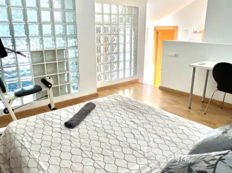 Piso de alquiler en Avinguda del Cardenal Benlloch, 15, Mestalla Habitación de Piso de alquiler en Valencia con Aire acondicionado, Calefacción y Parquet