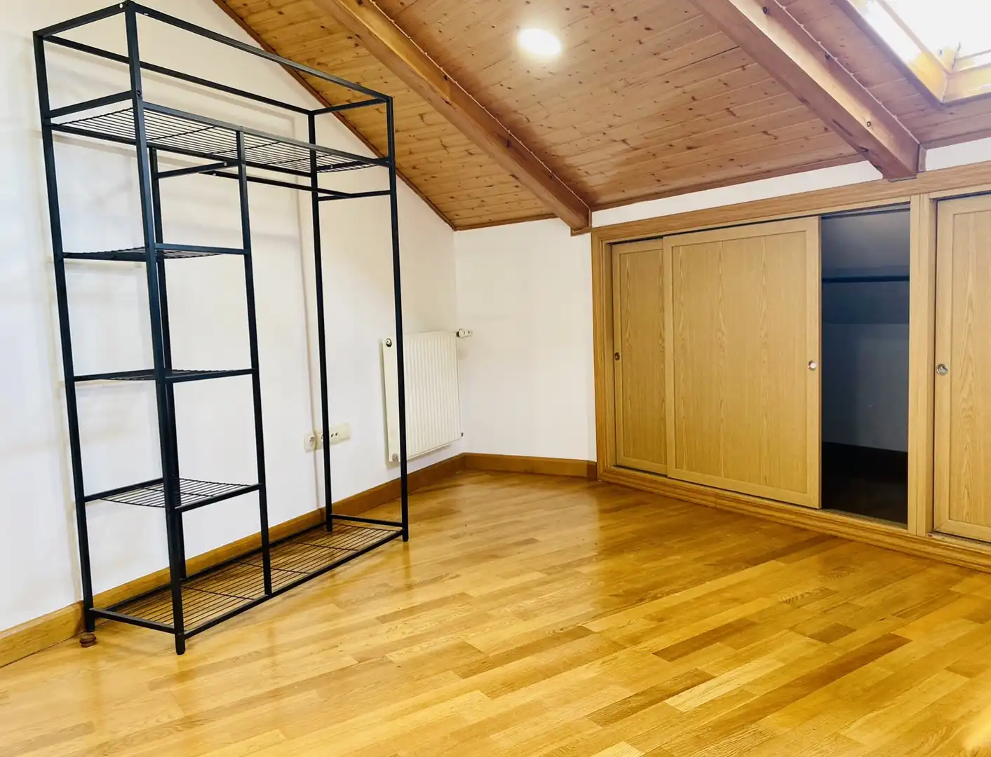 Piso de alquiler en Avenida de los Voluntarios, 123, Casa Amarilla Piso de alquiler en Galapagar con Calefacción, Parquet y Trastero