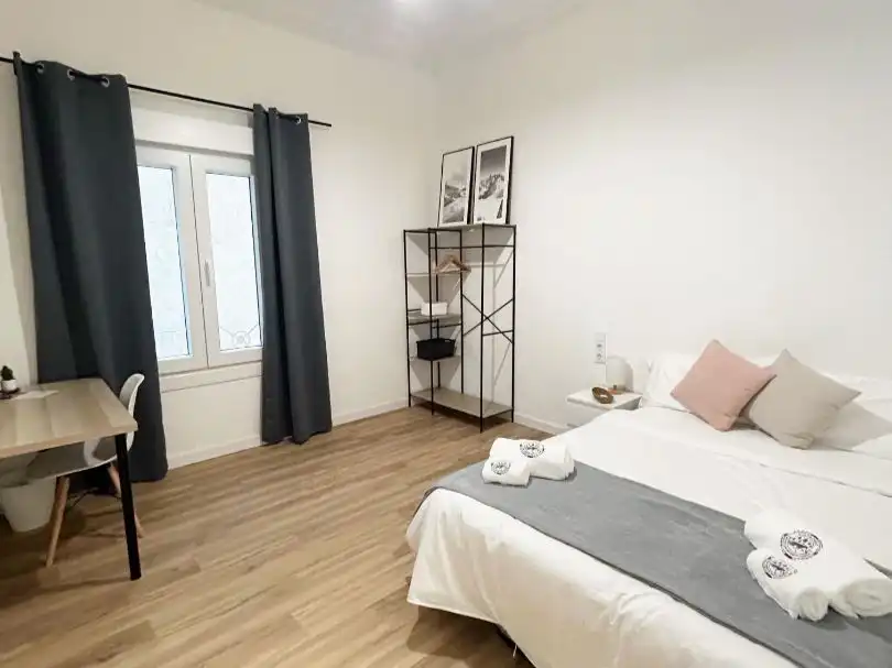 Habitación en Rúa Celso Emilio Ferreiro, 16, Centro Habitación de Apartamento para compartir en Ourense Capital con Calefacción, Terraza y Amueblado