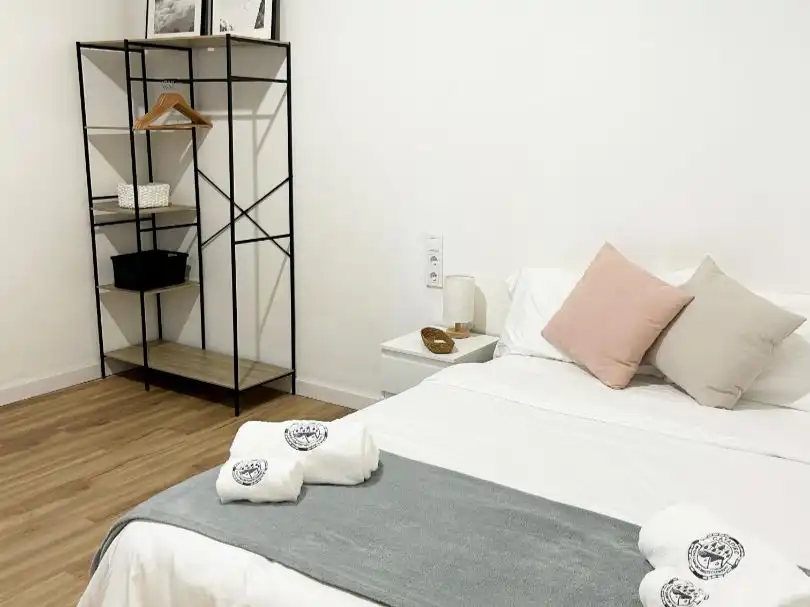 Habitación en Rúa Celso Emilio Ferreiro, 16, Centro Habitación de Apartamento para compartir en Ourense Capital con Calefacción, Terraza y Amueblado