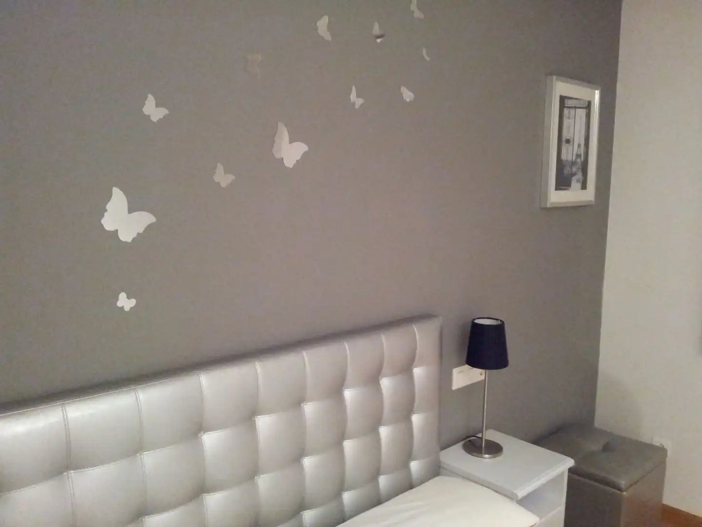 Apartament de lloguer a Calle Nazareth, 48, La Asunción - La Inmaculada Dormitori de Apartament de lloguer en León Capital amb Balcó