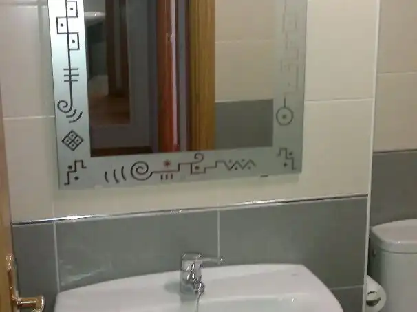 Apartament de lloguer a Calle Nazareth, 48, La Asunción - La Inmaculada Bany de Apartament de lloguer en León Capital amb Balcó