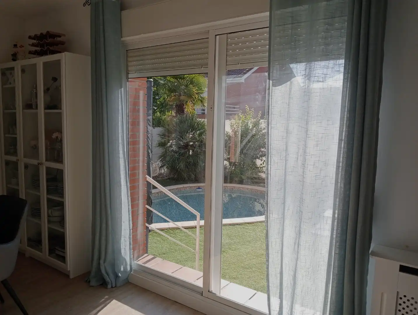 Casa adosada en venta en Calle Puerta de Hierro, 5030p, Cabanillas del Campo Habitación de Casa adosada en venta en Cabanillas del Campo con Aire acondicionado, Terraza y Piscina