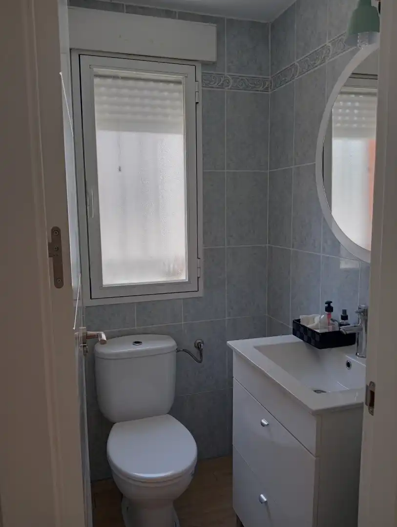 Casa adosada en venta en Calle Puerta de Hierro, 5030p, Cabanillas del Campo Baño de Casa adosada en venta en Cabanillas del Campo con Aire acondicionado, Terraza y Piscina
