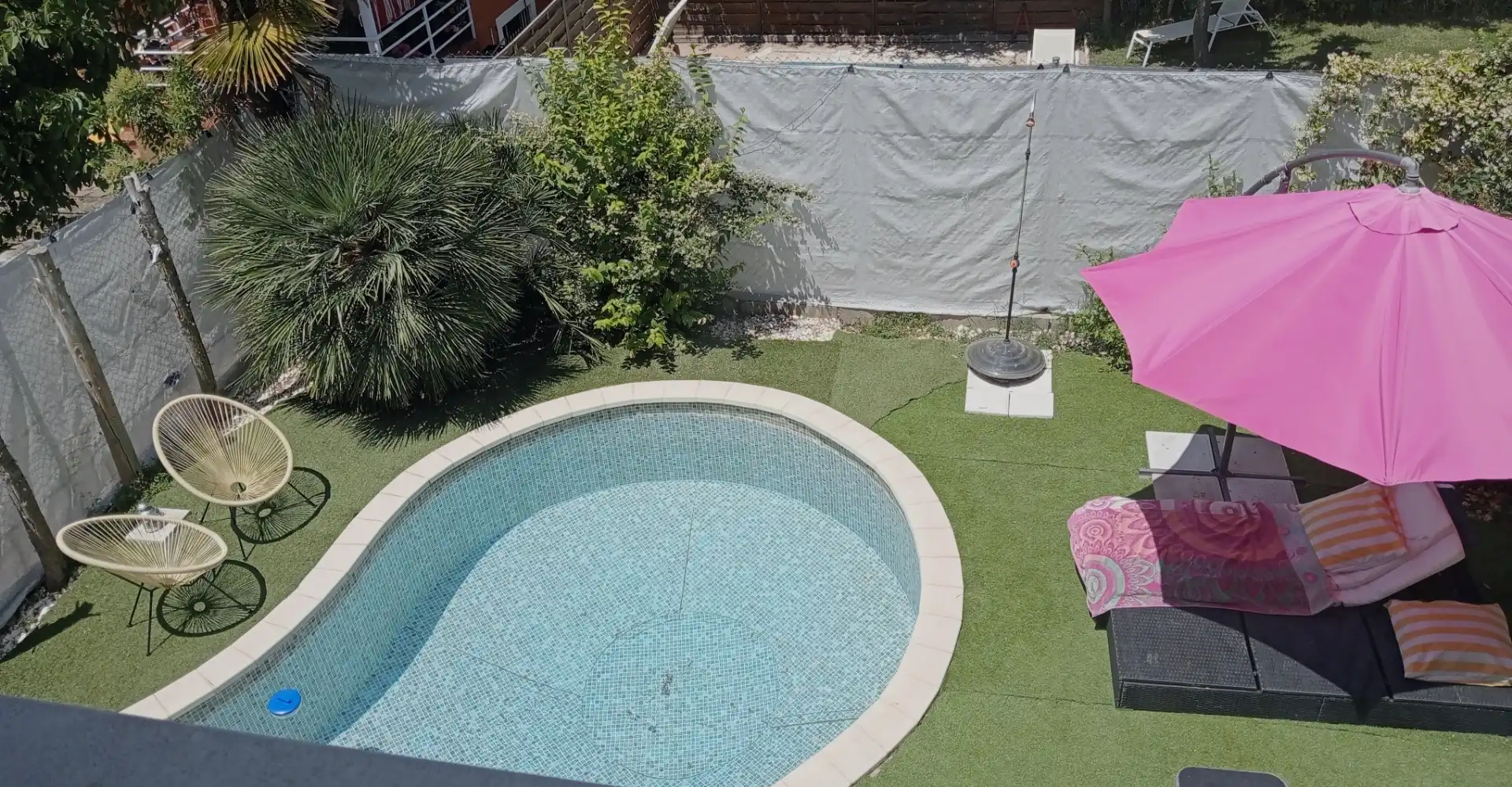 Casa adosada en venta en Calle Puerta de Hierro, 5030p, Cabanillas del Campo Piscina de Casa adosada en venta en Cabanillas del Campo con Aire acondicionado, Terraza y Piscina