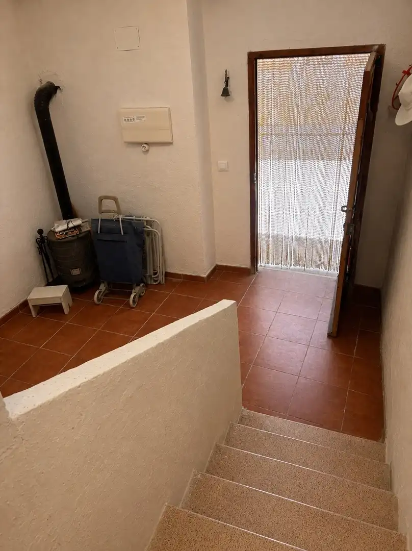 Detached homes for sale in Calle Queipo de Llano, 13, La Peraleja Detached homes for sale in La Peraleja with Terrace, Furnished and Balcony