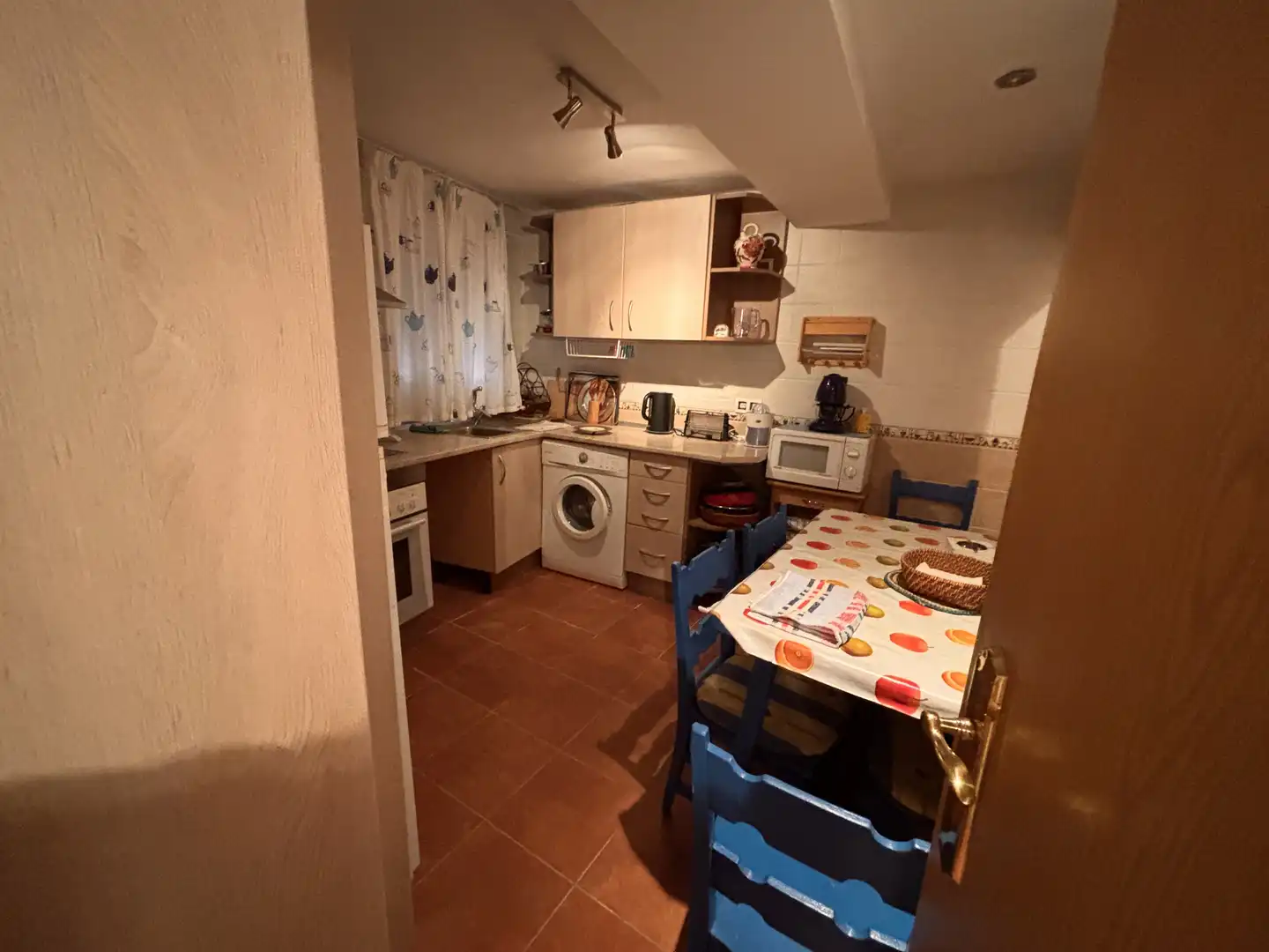 Detached homes for sale in Calle Queipo de Llano, 13, La Peraleja Kitchen of Detached homes for sale in La Peraleja with Terrace, Furnished and Balcony