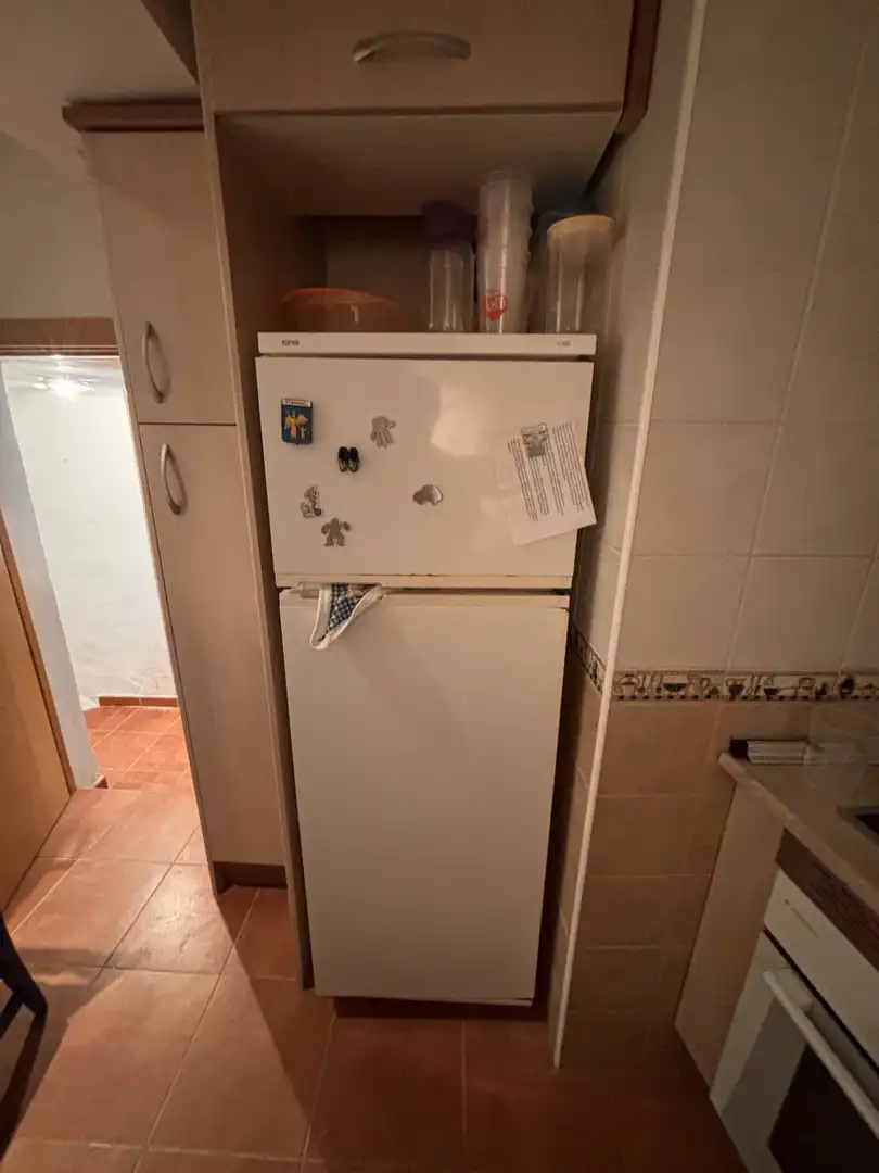 Detached homes for sale in Calle Queipo de Llano, 13, La Peraleja Kitchen of Detached homes for sale in La Peraleja with Terrace, Furnished and Balcony