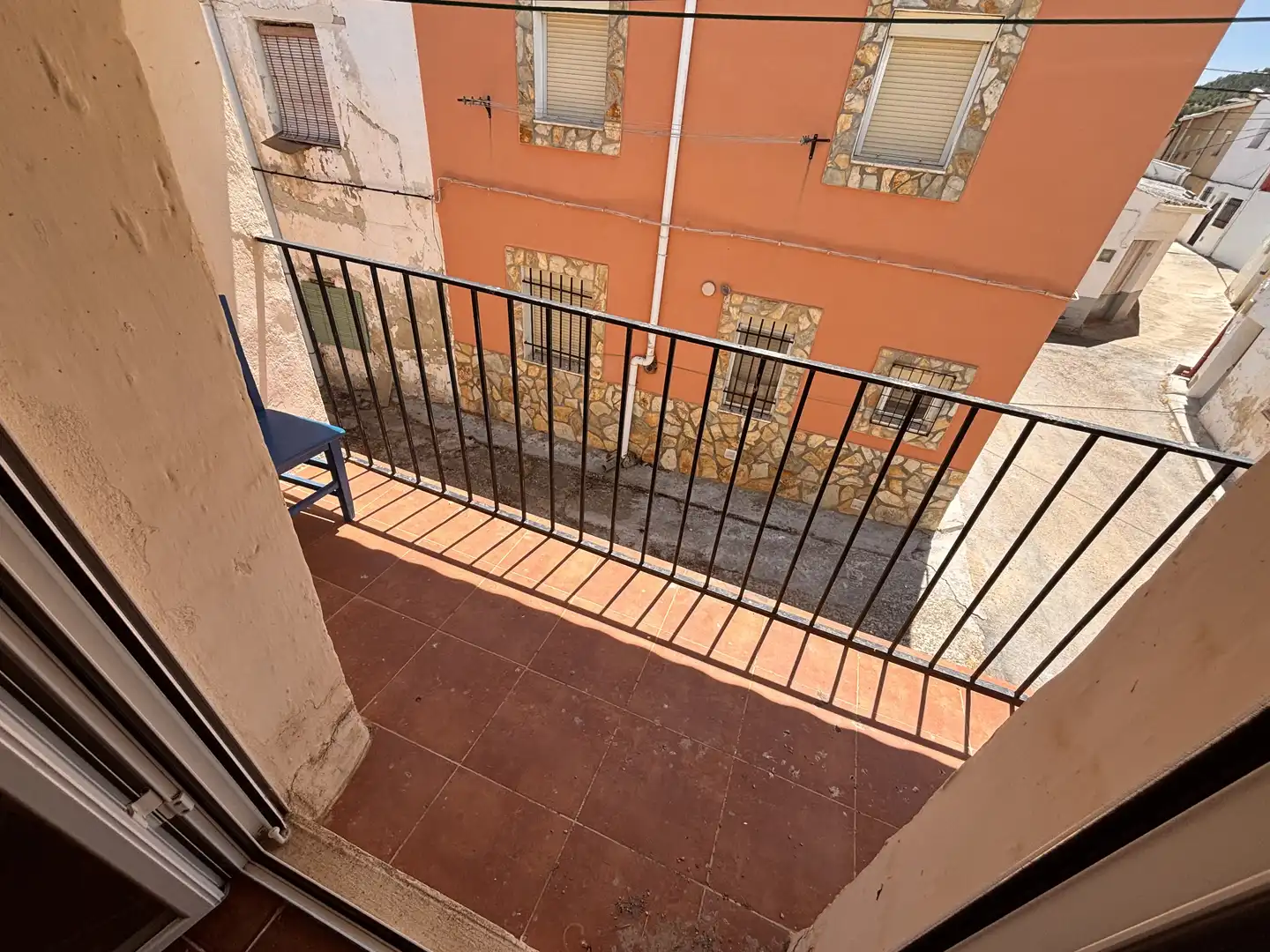 Detached homes for sale in Calle Queipo de Llano, 13, La Peraleja Balcony of Detached homes for sale in La Peraleja with Terrace, Furnished and Balcony